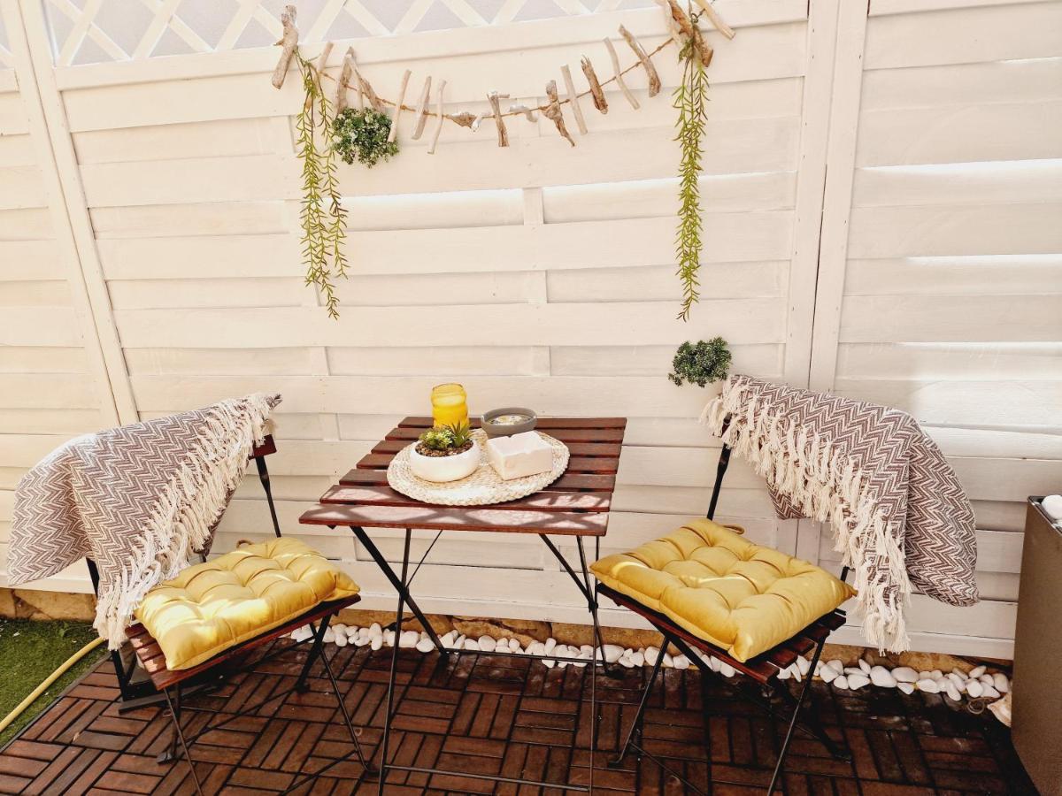 Apartment Melani Vir Luaran gambar